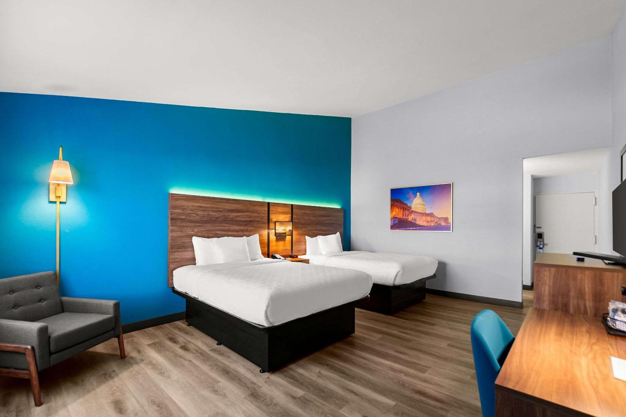 Clarion Inn Falls Church-Arlington Esterno foto