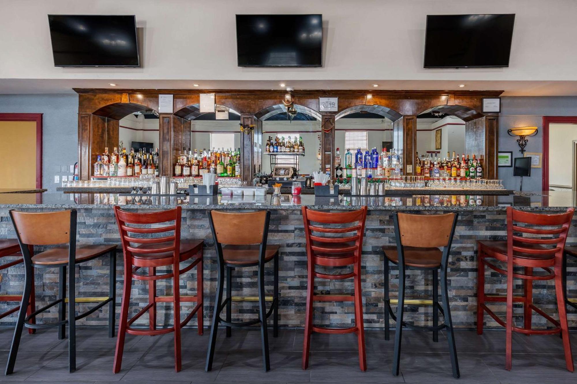 Clarion Inn Falls Church-Arlington Esterno foto