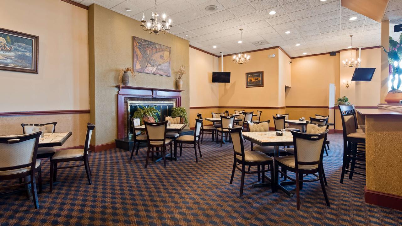 Clarion Inn Falls Church-Arlington Esterno foto