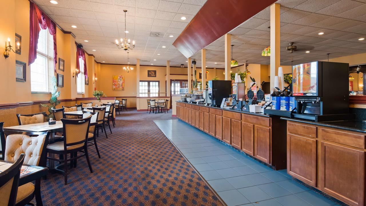 Clarion Inn Falls Church-Arlington Esterno foto